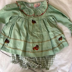 Smocking Bird. Thanksgiving outfit